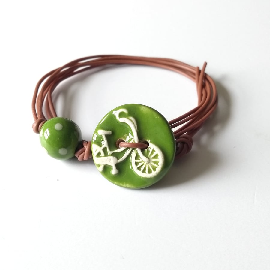 Vegan Bicycle Button Wrap Bracelet in Leaf Green