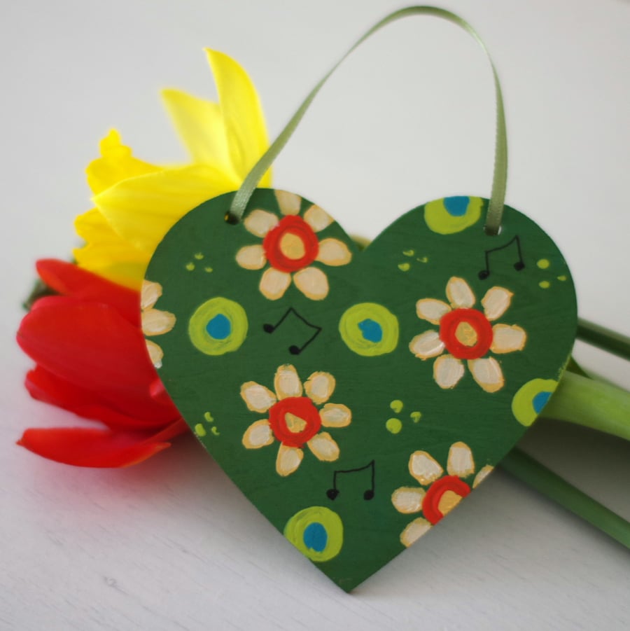 Green Hanging Heart, Easter Floral Decoration, Mother's Day Handpainted Heart