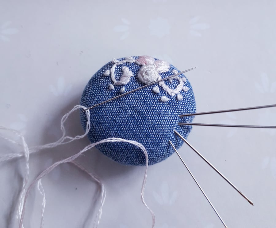 Magnetic Pin cushion with beautiful Rose embroidery 