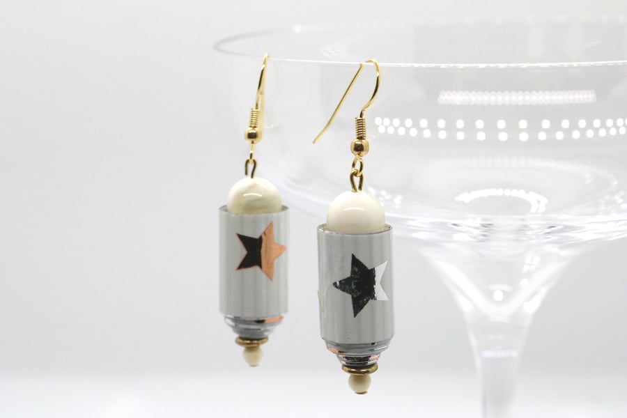 Winter white earrings with gold and silver star