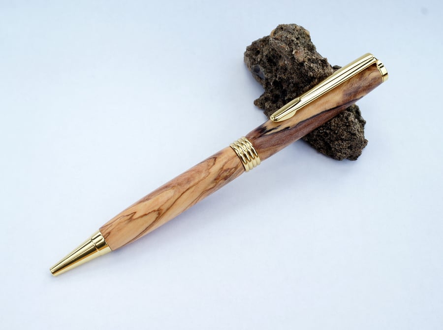 Streamline twist Pen dressed in Olive