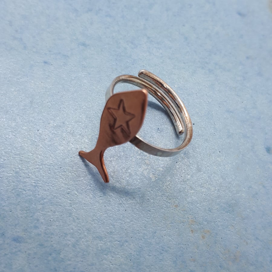 Adjustable silver and copper fish ring