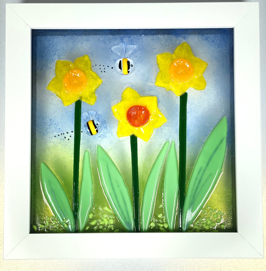 Bees and daffodils fused glass picture