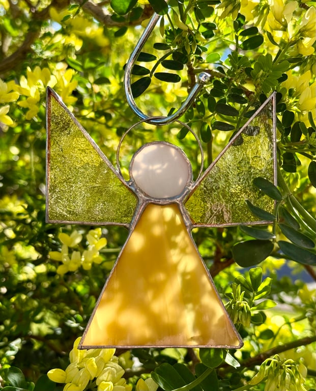Stained Glass Triangle Angel - Buttery-yellow with pale golden wings