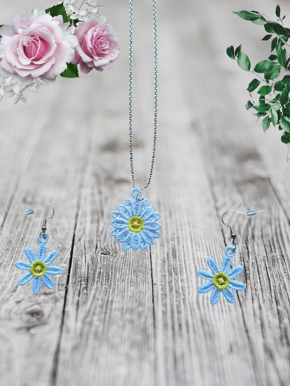 Embroidered Daisy Flower Necklace & Earring Set