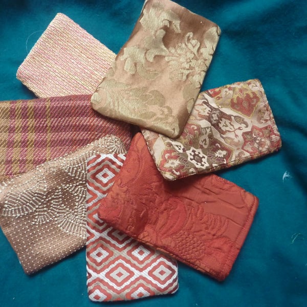 Silk Brocade Designer Fabrics Padded Glasses Case Soft Fabric Lineing 9X15cms