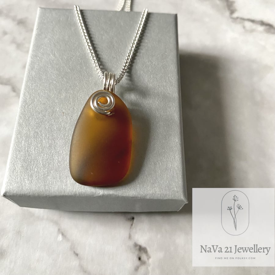 Wire wrapped Honey brown Seaglass pendants REF: WWHB01