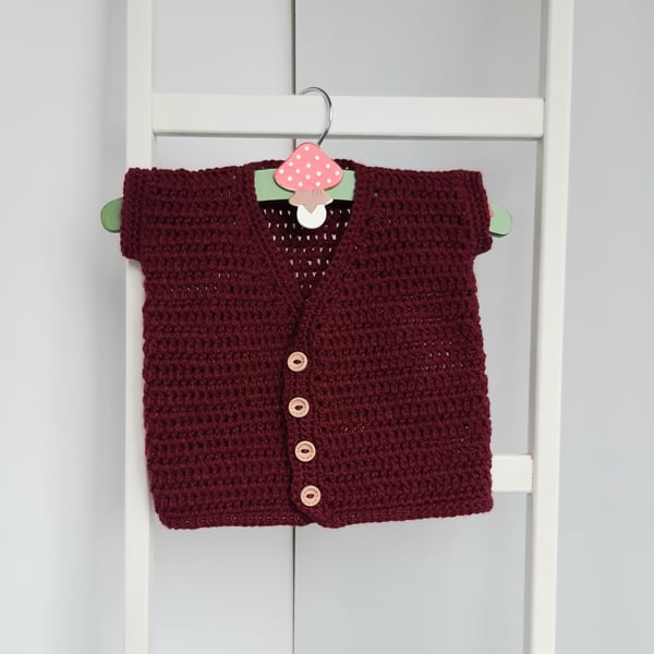 Handmade 0-4 months waistcoat