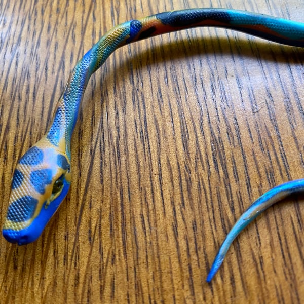  Serpent & Snake Necklaces (Medium Length) 19