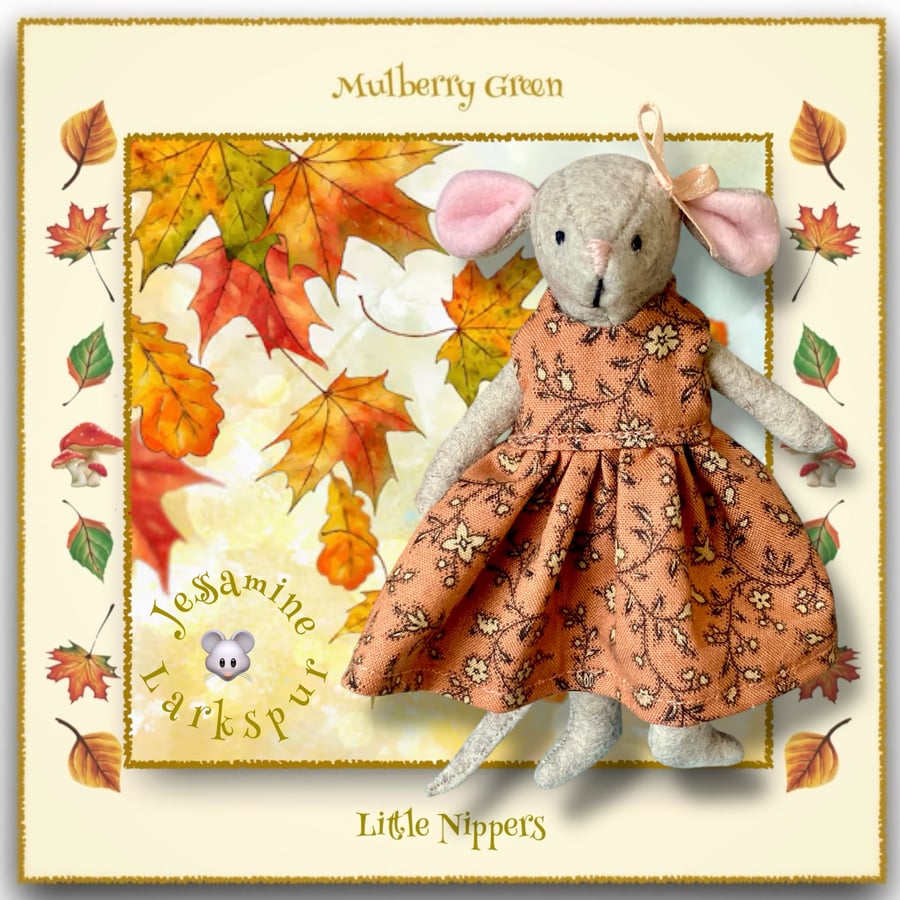 Jessamine Larkspur - a Little Nipper from Mulberry Green 