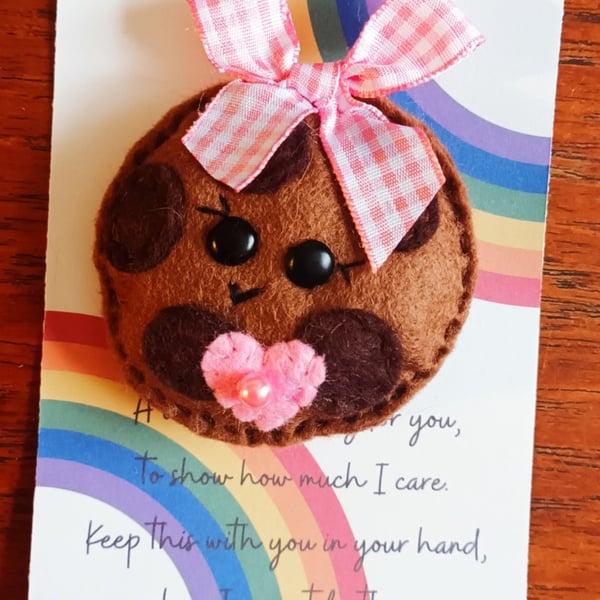 Chocolate chip cookie pocket hug and pocket hug card (pink)