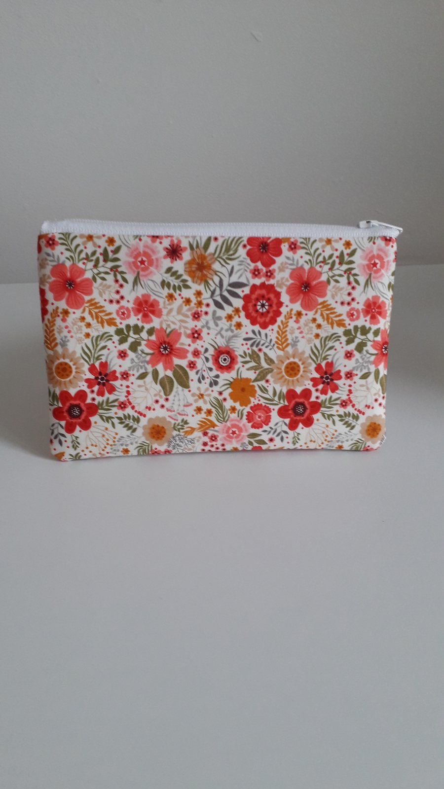Zipper Pouch