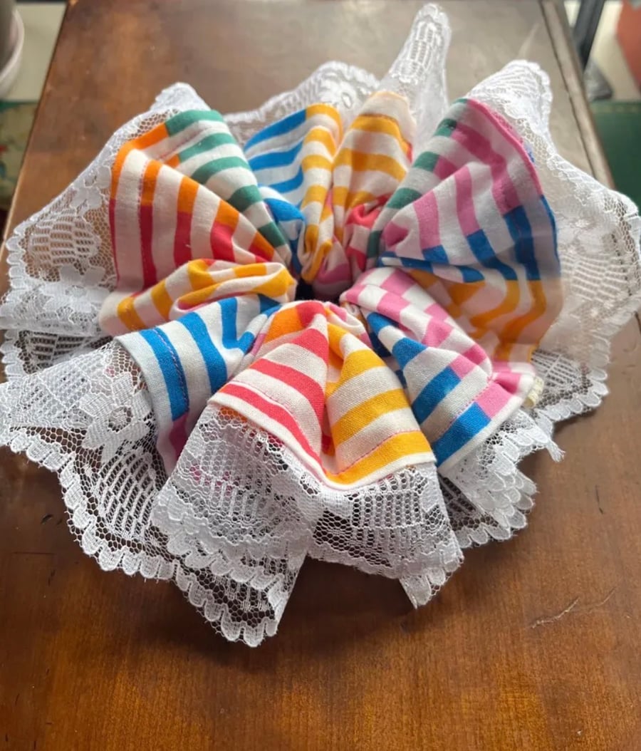 Oversized Multicoloured Scrunchie with White Lace Trim