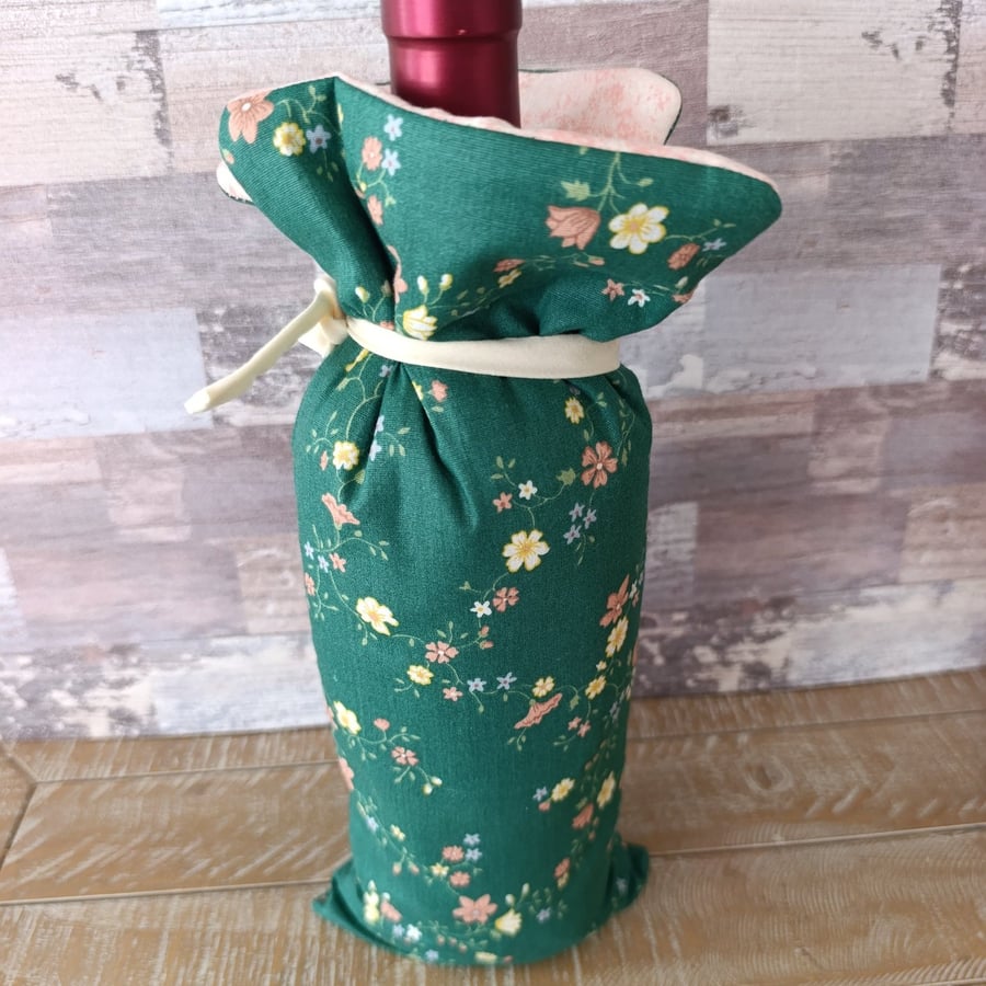 Floral bottle gift bag 