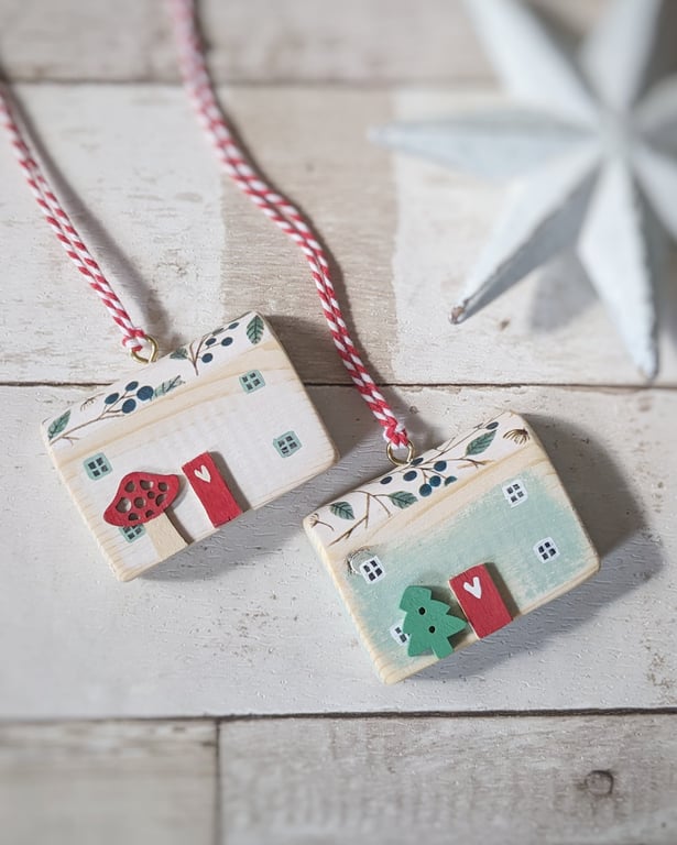Set of 2 Wooden Festive House Hanging Decorations