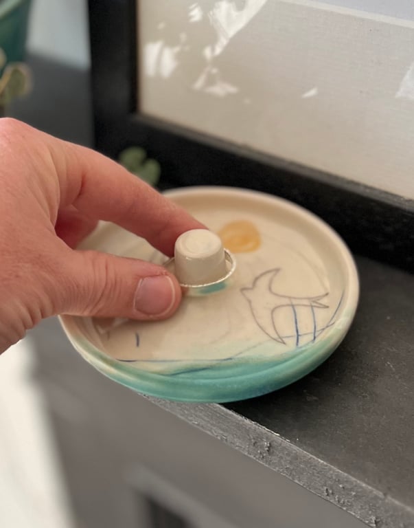 Ceramic handmade small ring dish - Swift design