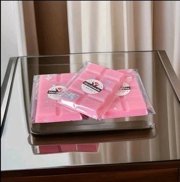 NEW Wax Melts Handmade Home Fragrance Strong Scented Soy Blend Melts