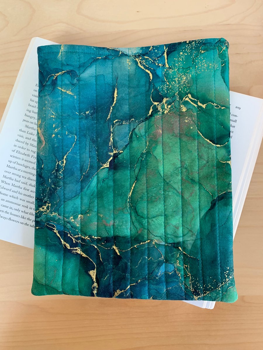 Green Jade And Gold Marble Effect Quilted Fabric Book Sleeve - Hardback Size