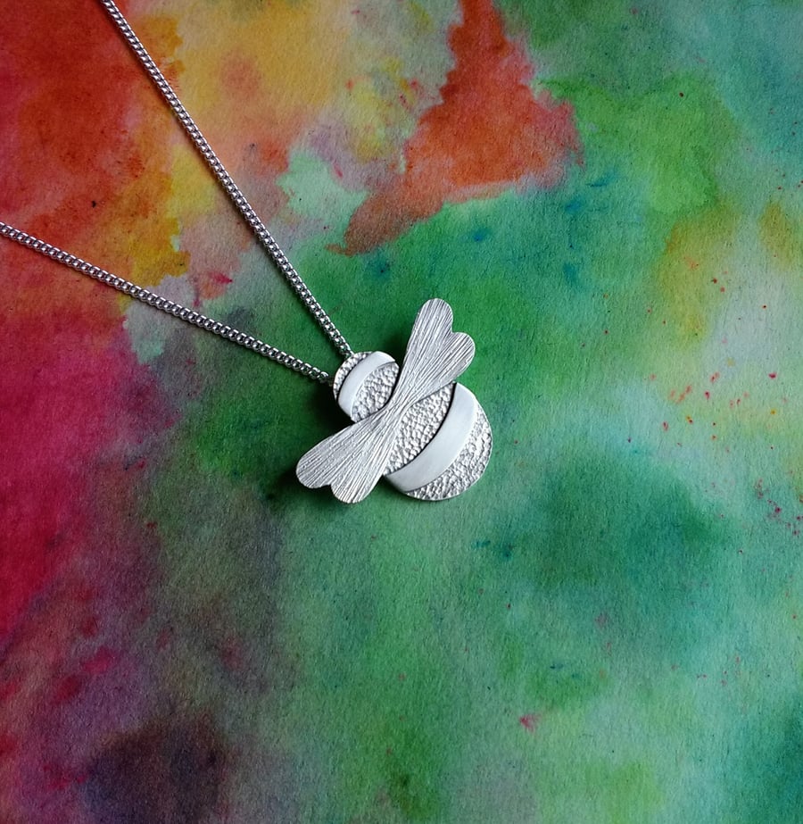 Sterling Silver Bumble Bee Pendant, Aero-Wings, Silver Curb Chain