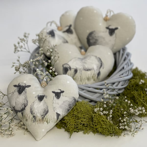 Hanging Heart Sheep Lamb Easter Decoration Spring Farmhouse Mother's Day Gift