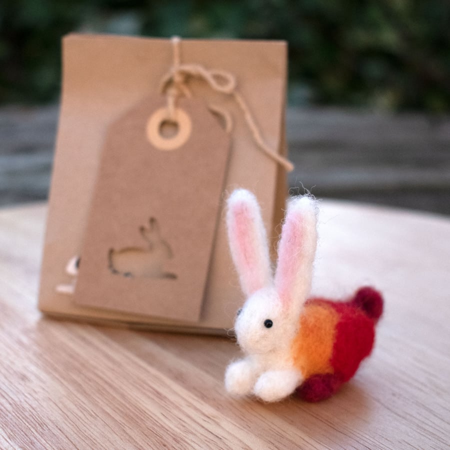 Fire Rabbit - Fibre Art miniature