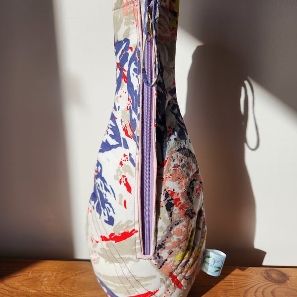 CHAMPAGNE AND WINE COOLER