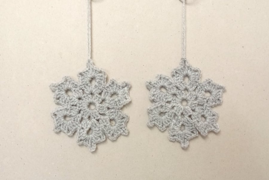 Snowflake Christmas decorations in sparkly grey, set of two, crochet snowflakes
