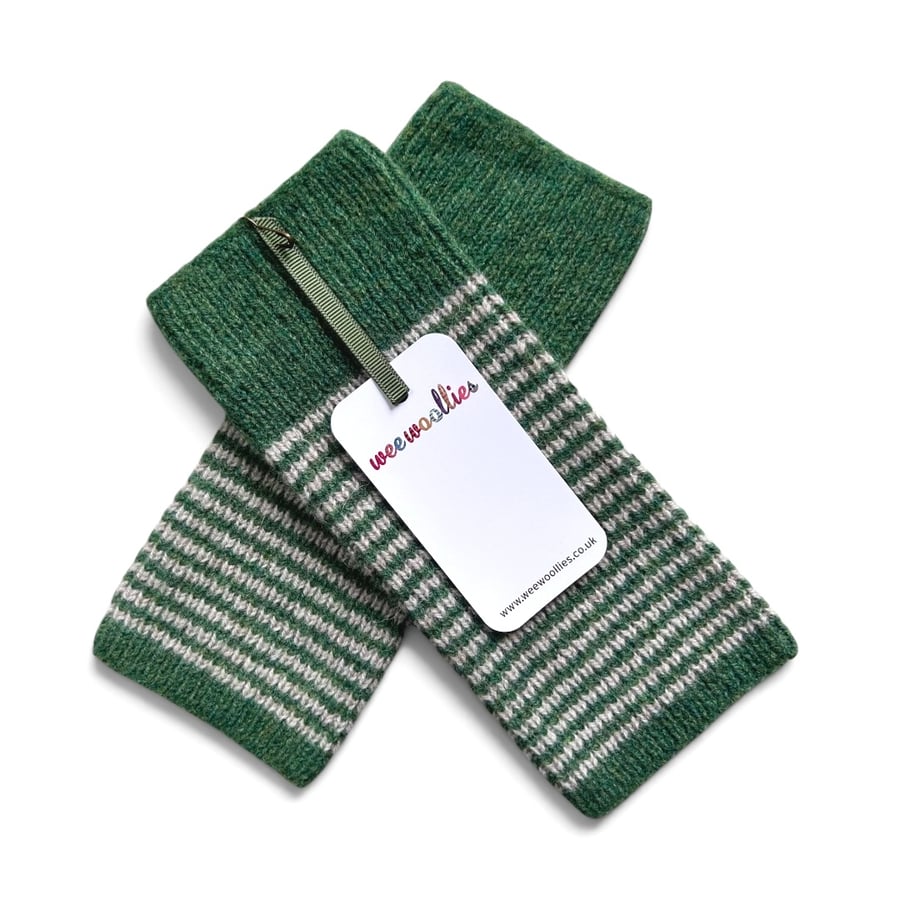 Wrist warmers 