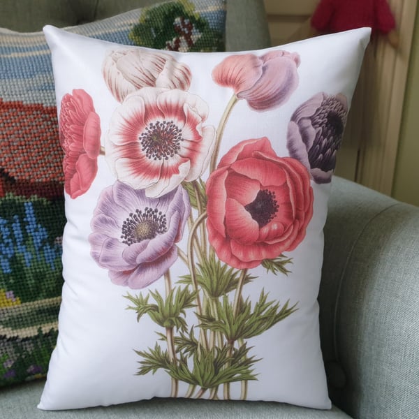 Anemone Flower Print Decorative Cushion