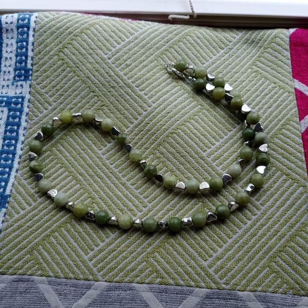 Green Jade necklace with silver coloured hearts, earring in Jade to match
