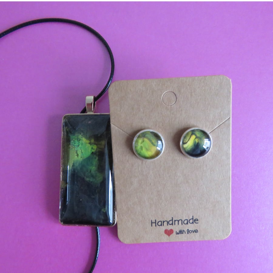 Fluid Art Earrings & necklace set (7)