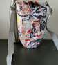 ABSTRACT PRINT WATER COOLER WITH DETACHABLE AND ADJUSTABLE STRAP - Image 2