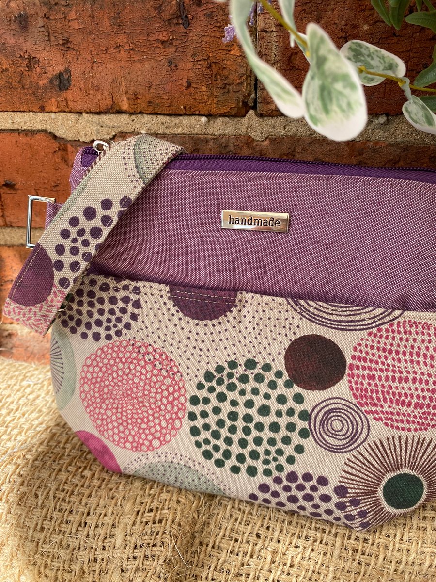 Abstract Mauve Circles Crossbody Bag