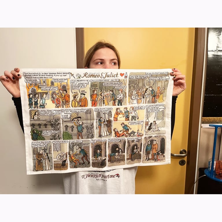 Romeo and Juliet tea towel