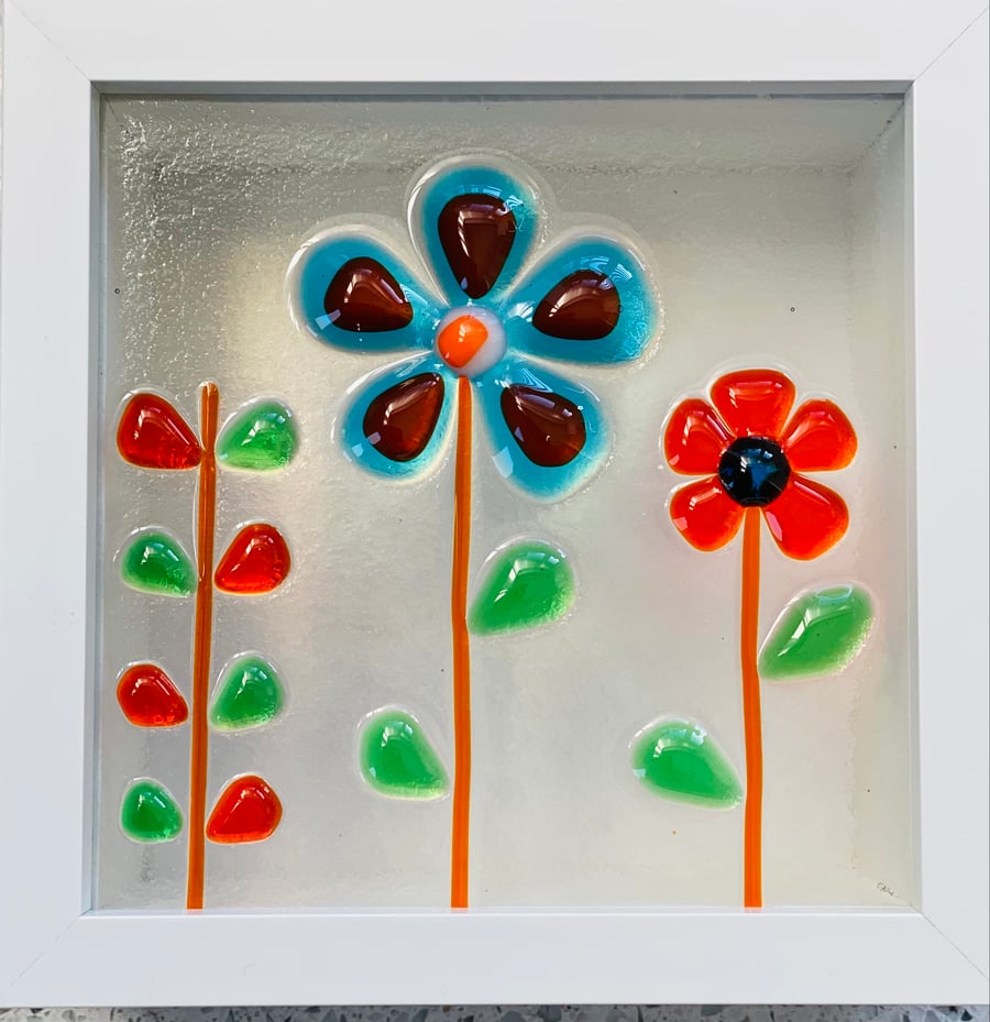 Fused glass free standing box picture , retro flowers