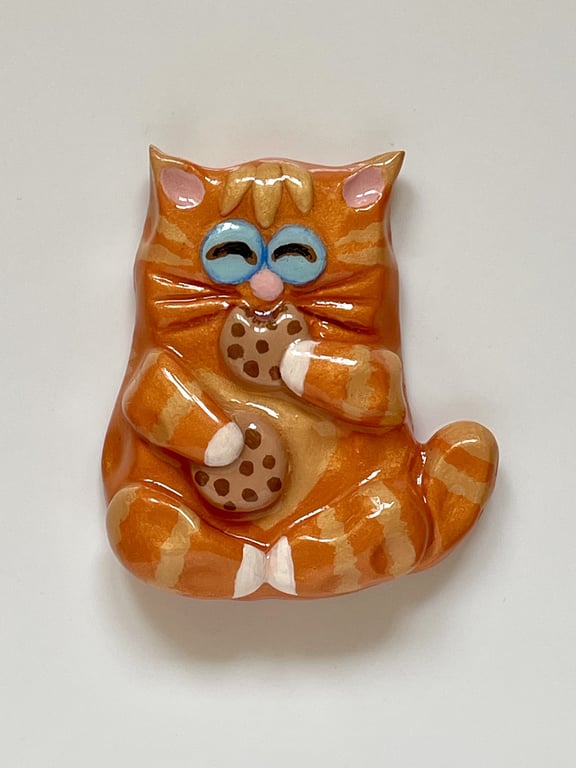 Hand Made Ginger Cat with Cookies Magnet
