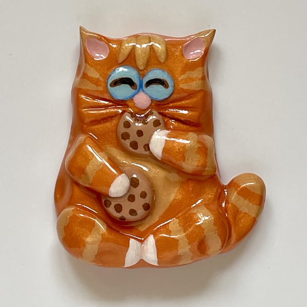 Hand Made Ginger Cat with Cookies Magnet