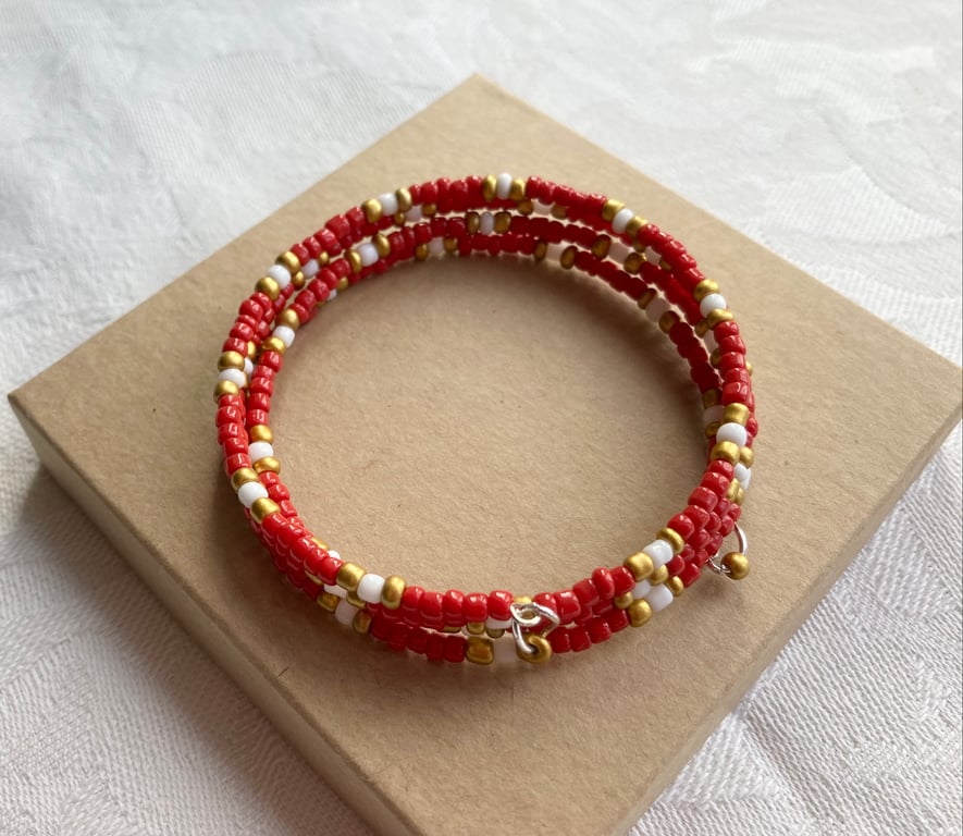 Red Gold & White memory wire bracelet 