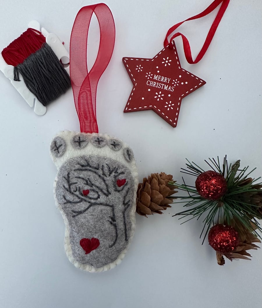 Hanging new baby footprint with 3 hearts, first Christmas, nursery decoration