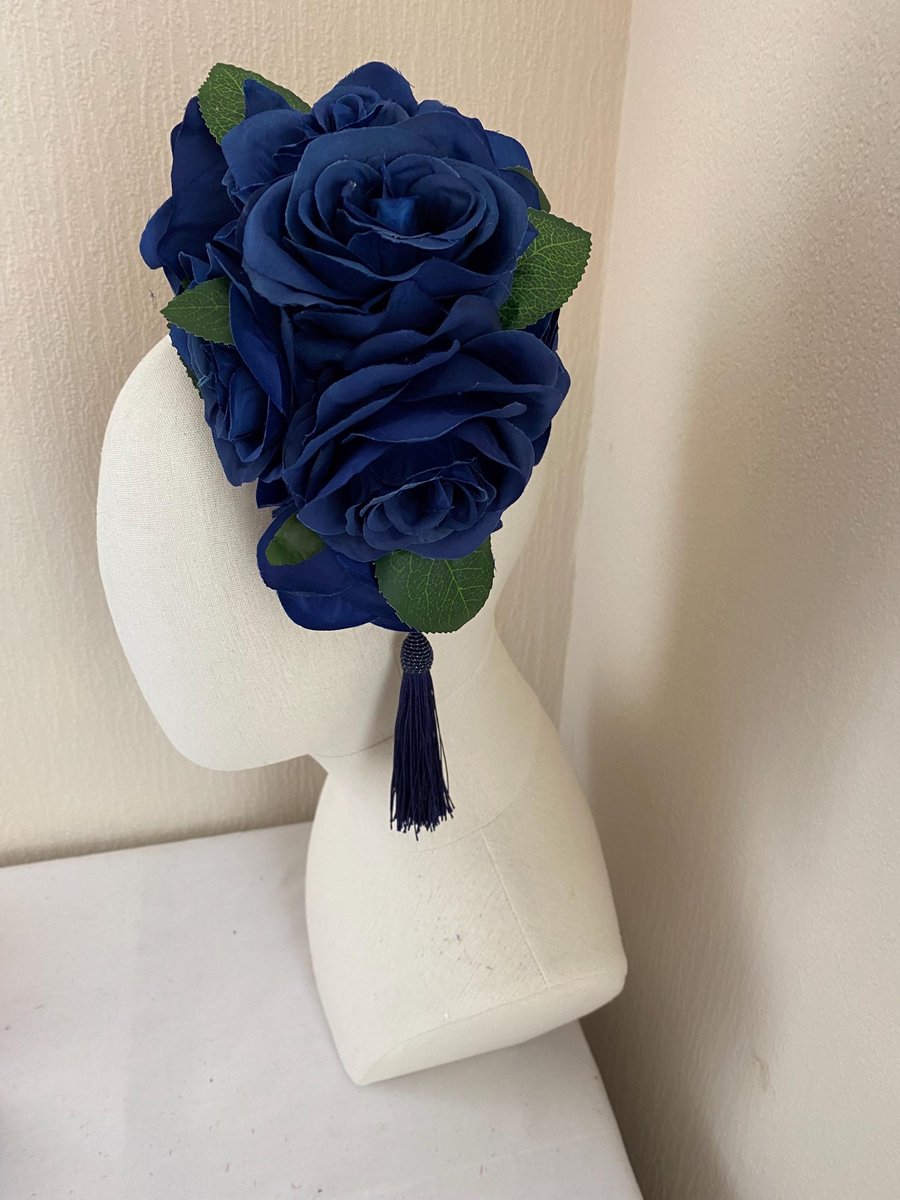 Large Navy Blue Vintage Inspired Teardrop Fascinator