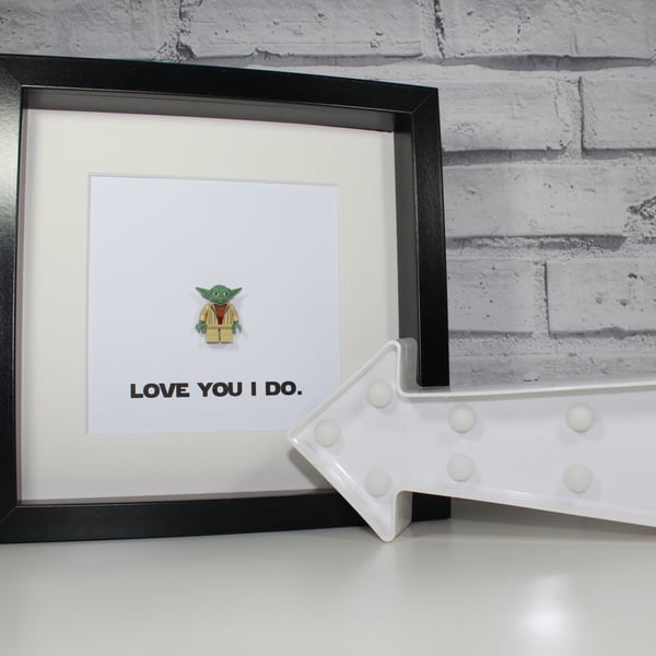 VALENTINE'S DAY - YODA - STAR WARS - SPECIAL - FRAMED MINIFIGURE - LOVE