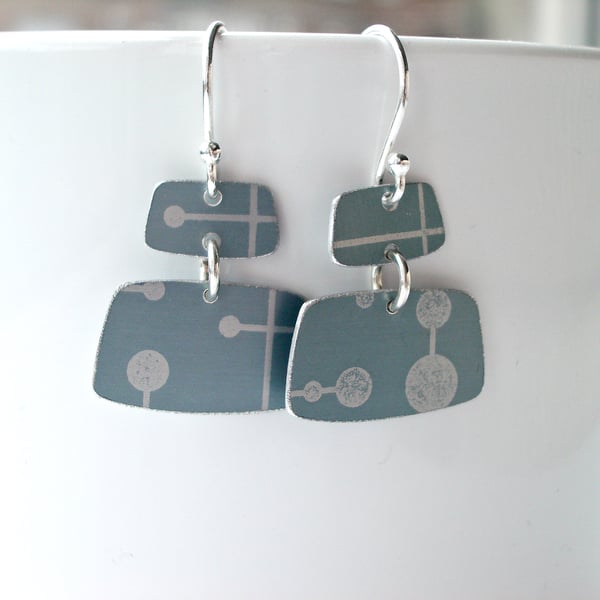 Mid century style rectangle earrings in grey