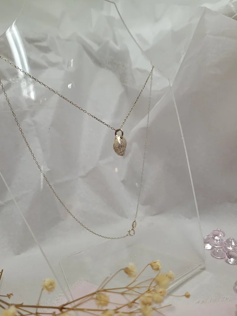 Silver Shell Pendant