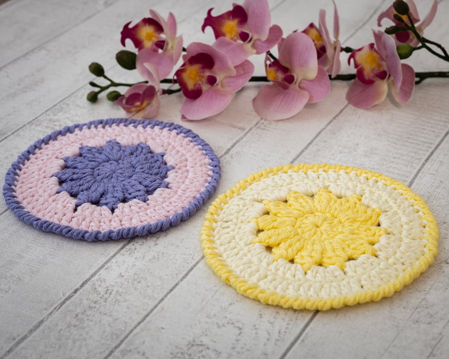 Pretty crochet coasters, pack of 2 