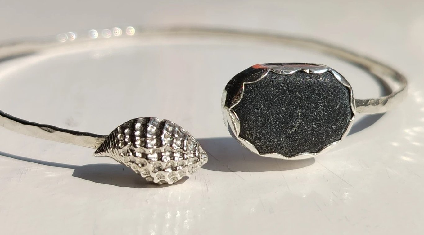 Black Seaglass & Seashell Adjustable Bangle Sterling Silver Handcast Jewellery