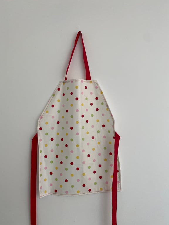 Children's Spotty Apron (129A)