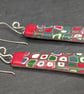 Red and green patterned drop earrings - Image 1
