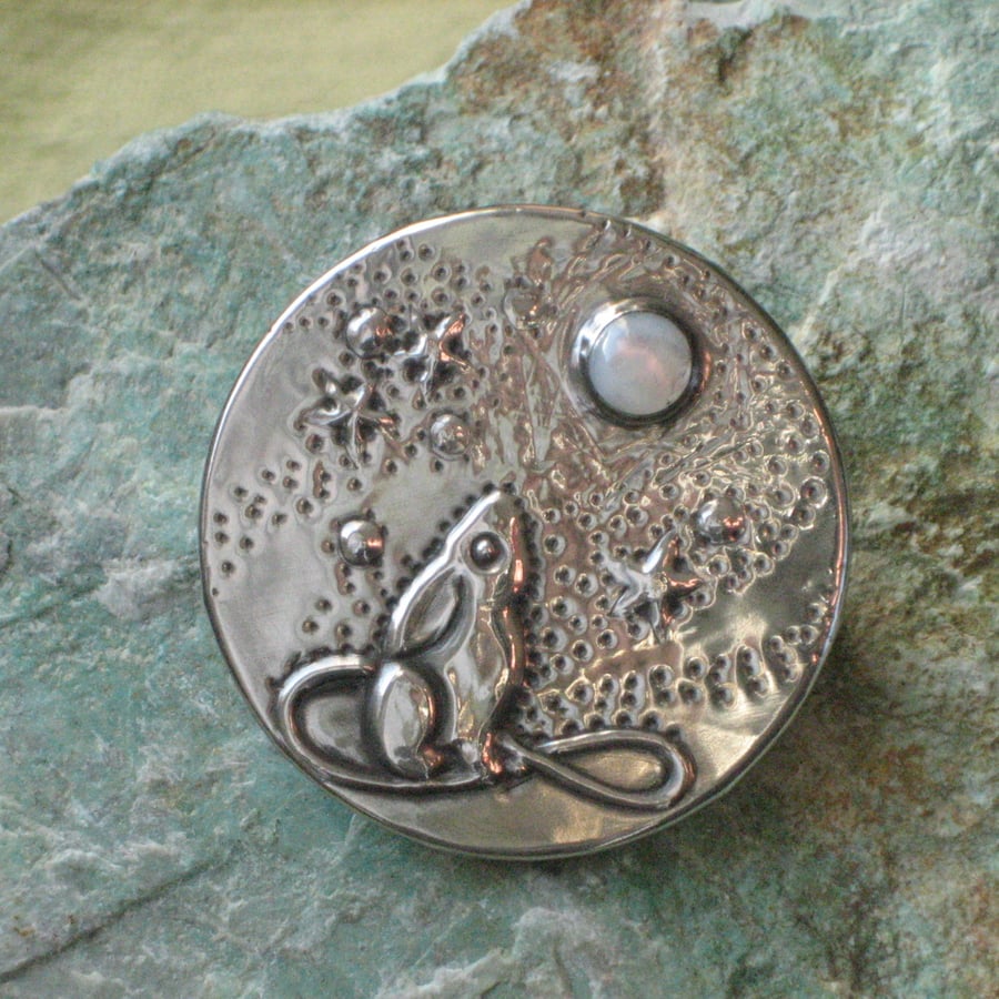 Moongazing Hare Silver Pewter Brooch with Mother of Pearl