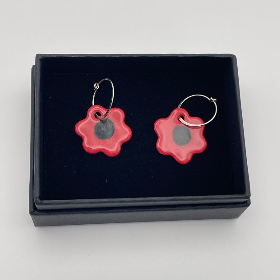 Porcelain flower-power poppy red earrings
