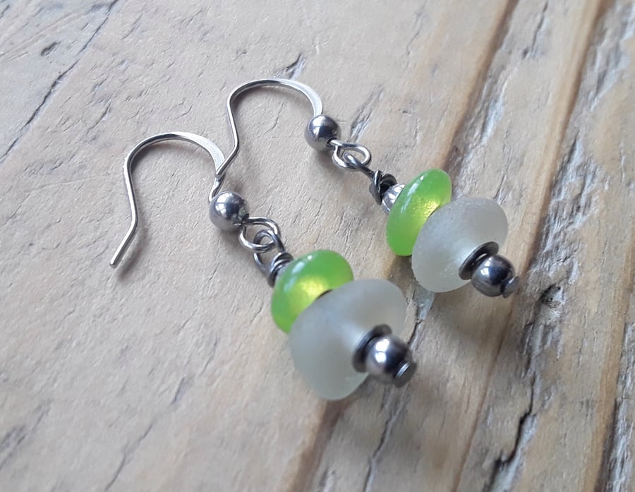 Seaglass Earrings: Lime-green 